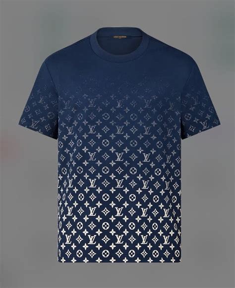 louis vuitton hologram shirt|LVSE Monogram Gradient T.